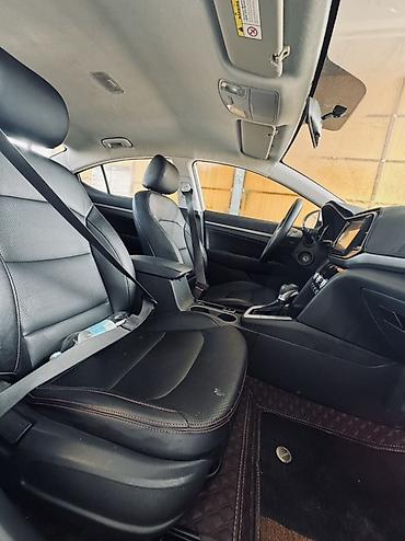 byd e6: Hyundai Elantra: 2019 г., 1.6 л, Автомат, Гибрид, Седан — 9