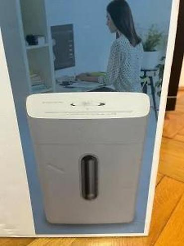 Ostali kućni aparati: HP OneShred 815CC – seckač dokumenata (cross-cut) - Sigurnosni nivo — 11