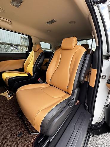 Kia: Kia Carnival: 2021 г., Минивэн — 15