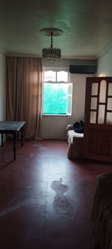 Həyət evləri və villaların satışı: 3 otaqlı, 100 kv. m, Kredit yoxdur, Orta təmir — 22