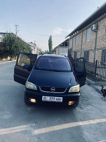 8: Opel Zafira: 2001 г., 1.8 л, Механика, Бензин, Минивэн — 1
