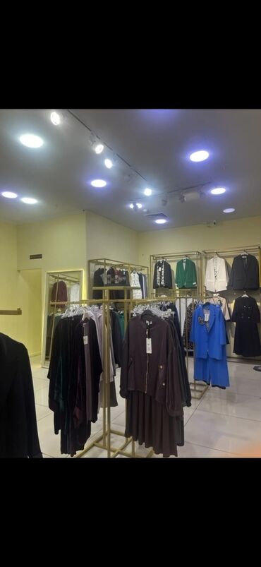 Бутики: Сдаю Бутик, 96 м², Бета Сторес-2, С ремонтом, Действующий, С оборудованием — 10