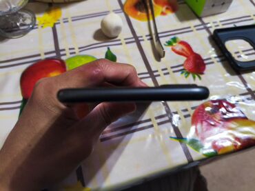 Apple iPhone: IPhone 8 Plus, 64 ГБ, Черный, 76 % — 4