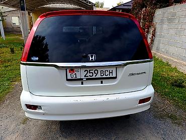 kiya bongo: Honda Stream: 2002 г., 2 л, Автомат, Бензин, Минивэн — 3