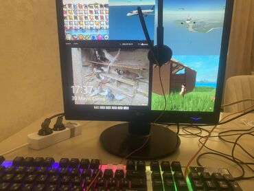 Klaviaturalar: LG monitoru, qara rəngdə, evdə və ya ofisdə istifadə üçün uyğundur
