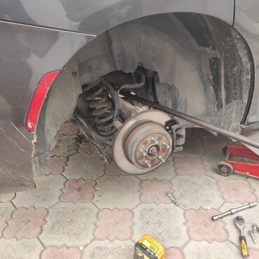 СТО, ремонт транспорта: Ремонт деталей автомобиля — 3