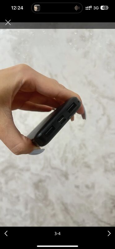мини флешка: Power bank, покупала за 2500 в США (10 000 mah)цвет черный
