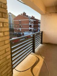 Proizvodi od rolovanog metala, metalni kanali: Sečemo koliko ti treba, plaćaš po metru.   NA "KLIK I ŠRAF" — 10