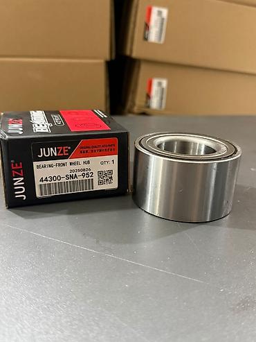 on lip: Honda Civic ön stupitsa (paçemnik) 44300-SNA-952 * 44300-SNA-A01 * — 1