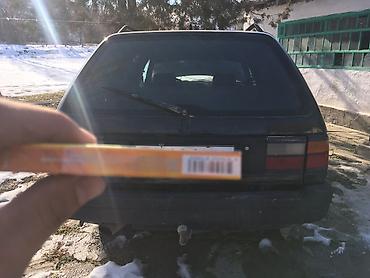 Volkswagen: Volkswagen Passat: 1991 г., 2 л, Механика, Бензин, Универсал at lalafo.kg — 9 Volkswagen: Volkswagen Passat: 1991 г., 2 л, Механика, Бензин, Универсал — 9