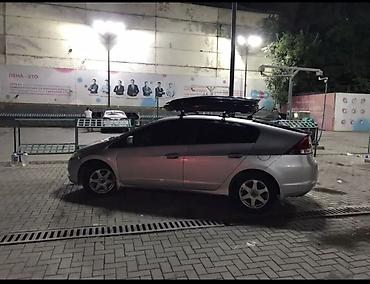 баа: Honda Insight: 2009 г., 1.5 л, Вариатор, Гибрид, Хетчбек — 3
