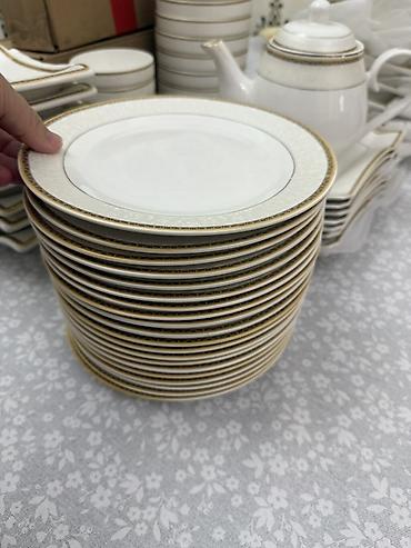 Наборы посуды: Набор фарфоровой посуды с золотым кантом - Материал: тонкий фарфор — 15