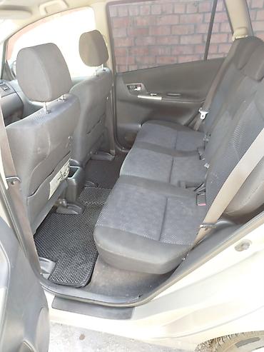 королла версо 2005: Toyota Corolla Verso: 2003 г., 1.8 л, Механика, Бензин, Универсал — 5