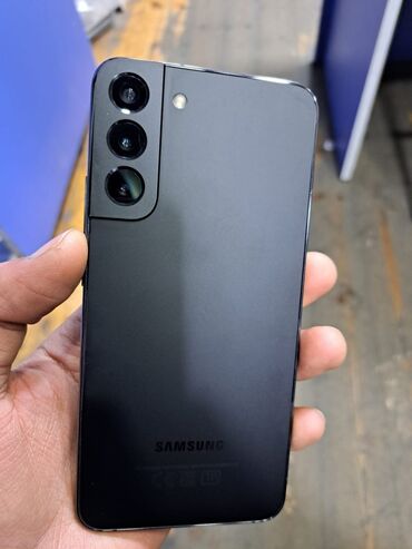 mobil telefon redmi: Samsung Galaxy S22 Plus, 256 GB, rəng - Qara, Düyməli, Barmaq izi, Face ID