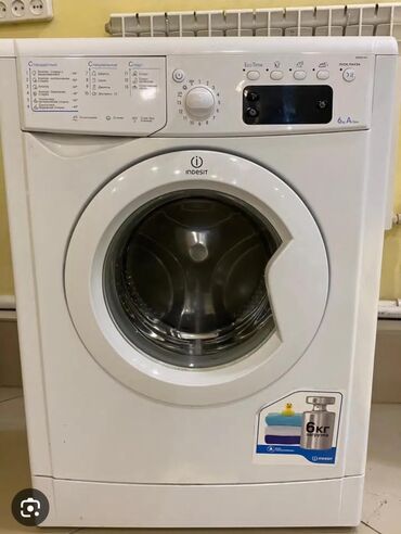 Tikiş maşınları: Paltaryuyan maşın Indesit, 6 kq, Avtomat, Qurutmasız, Kredit yoxdur