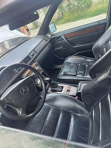 камутатор 124: Mercedes-Benz W124: 1991 г., 2 л, Механика, Бензин, Седан — 3
