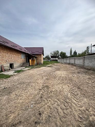 Продажа коттеджей и домов: ✨Продается дом в г. Шопоков район переезда✨ 🏡 at lalafo.kg — 2 Продажа коттеджей и домов: ✨Продается дом в г. Шопоков район переезда✨ 🏡 — 2