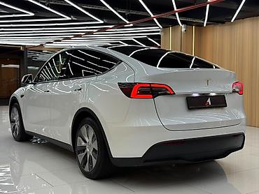 Tesla: Tesla Model Y: 2023 г., Электромобиль, Кроссовер — 13