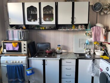 Divan və masa dəstləri: Metbex mebeli 100 AZN unvan gence prospekti Fatim 54 9491