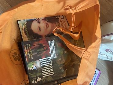 CD, DVD дисктер: Коллекция DVD-дисков и записанных CD/DVD с фильмами, сериалами и — 5