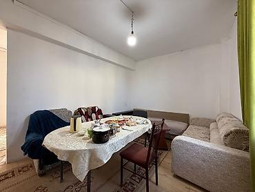 Sale of cottages and houses: Продаётся 2-этажный дом 📍 Район Кок-Жар 🏠 Площадь дома — 160 м² 🛏 6 — 11