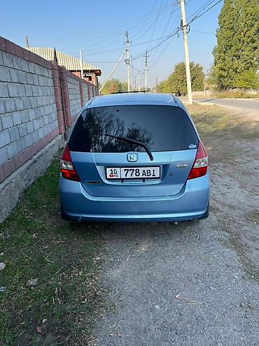 xundai gets: Honda Fit: 2002 г., Вариатор, Газ, Хэтчбэк — 2