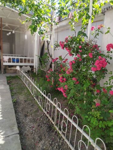 дом в буденовке: Дом, 400 м², 7 комнат, Собственник