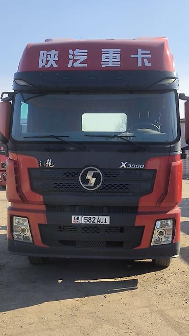 Тягачи: Тягач, Shacman — 1