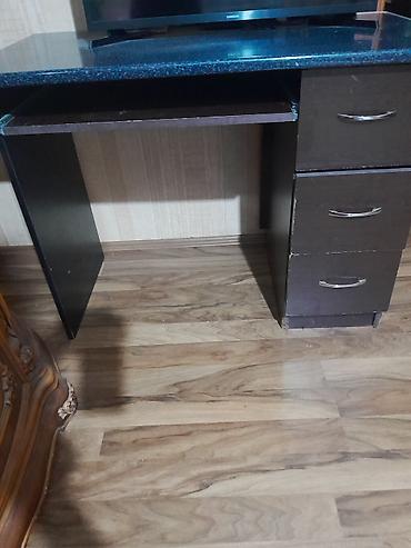 demir masa: Düz masa, Polkasız, Siyirməli, Sadə laminat — 2