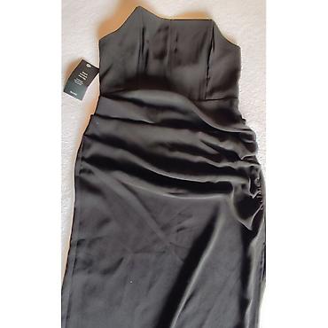 sat parfois: Elegantna crna midi haljina bez bretela – NA‑KD - Kroj: uska silueta — 4