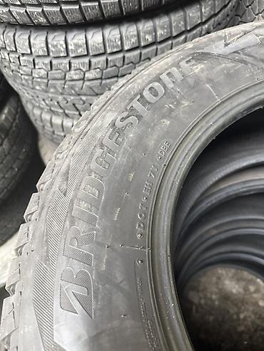 Шины 265 / 65 / R 17, Зима, Б/у, Внедорожные (АТ/МТ), Bridgestone