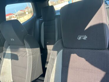 Volkswagen: Volkswagen Golf R: 2 l | 2010 il Kupe — 12