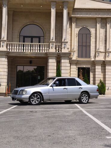желли монжаро: Mercedes-Benz W124: 1994 г., 2.2 л, Механика, Бензин, Седан
