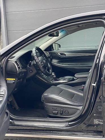 Продажа авто: Hyundai Grandeur: 2017 г., 2.4 л, Автомат, Гибрид, Седан — 9