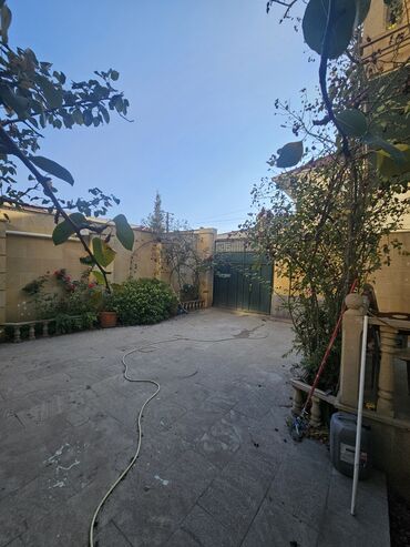 Həyət evləri və villaların satışı: 3 otaqlı, 100 kv. m, Orta təmir — 3
