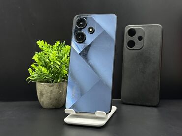 тилифо: Infinix HOT 30i, Б/у, 128 ГБ, цвет - Синий, 2 SIM