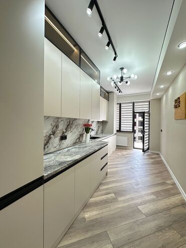 Продажа квартир: 3 комнаты, 97 м², Элитка, 12 этаж, Дизайнерский ремонт