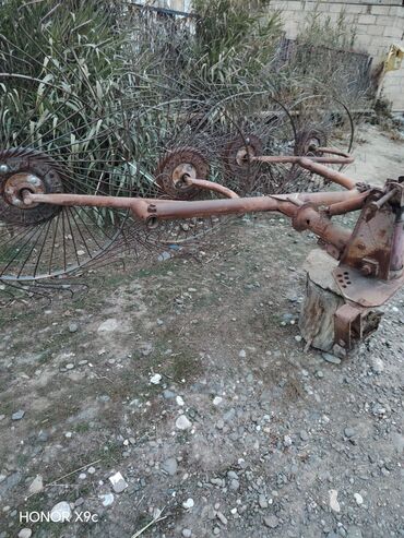 Traktorlar: Traktor Yumz 6L, 1980 il, 364 at gücü, motor 4 l, İşlənmiş -da lalafo.az — 6 Traktorlar: Traktor Yumz 6L, 1980 il, 364 at gücü, motor 4 l, İşlənmiş — 6