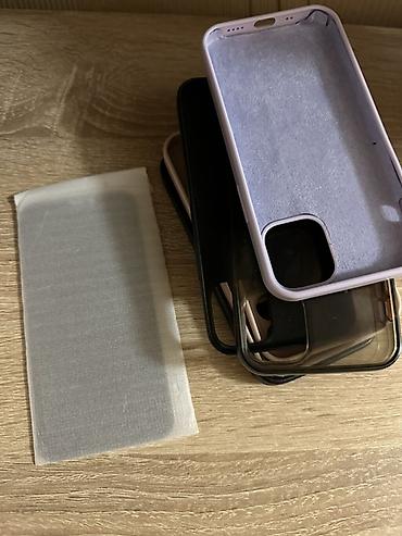 Apple iPhone: IPhone 12 mini, цвет белый. Акб 74% в идеальном состоянии 5 чехов и — 12