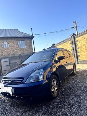 брызговик пассат: Honda Stream: 2002 г., 2 л, Автомат, Бензин, Универсал