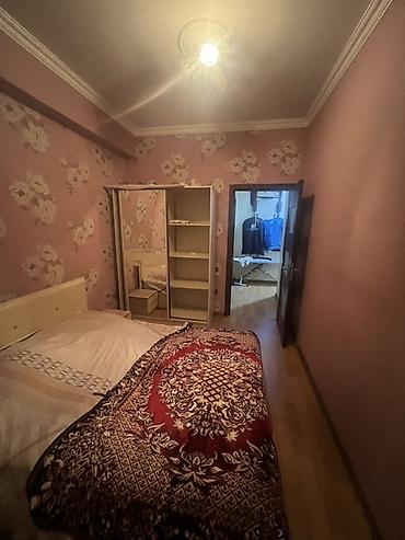 Uzunmüddətli kirayə mənzillər: 3 otaqlı, orta təmir. Tam əşyalı. Evdə yaşayış uçun hər şərait var. 2 — 4