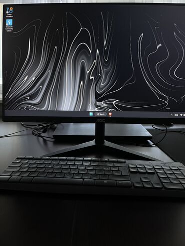 4 lü çanta: Intel Core i3, 12 GB, 15.6 "