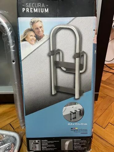Ostale sanitarije: Wenko Secura Premium pomoćni držač za kadu. Materijal: Aluminijum na lalafo.rs — 1 Ostale sanitarije: Wenko Secura Premium pomoćni držač za kadu. Materijal: Aluminijum — 1