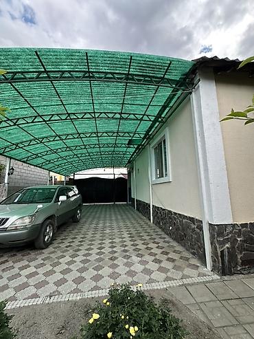 Продажа коттеджей и домов: 6 комнат и более, 120 м², 5 соток, Бишкек, Кок-Жар ж/м Собственник — 11