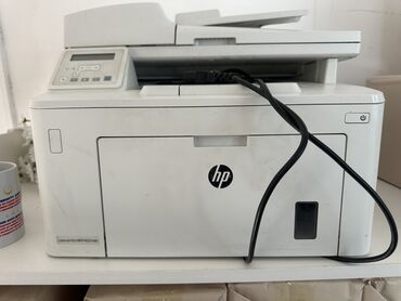 мышь для компьютера: Многофункциональное устройство HP LaserJet Pro MFP M28w белого цвета
