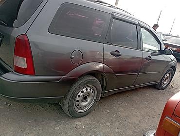 Ford Focus: 2002 г., 2 л, Механика, Бензин, Универсал