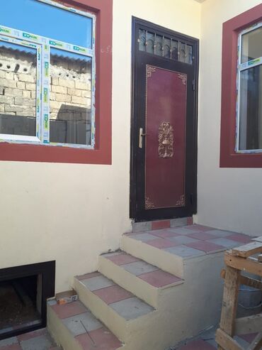 дом в гяндже: Поселок Бинагади 2 комнаты, 55 м², Нет кредита, Свежий ремонт