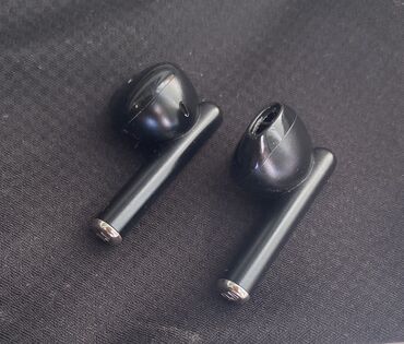 ucuz airpods qiymeti: Toshiba AirPods Qabı itib, 1 ay istifadə olunub, 100 manata alınıb