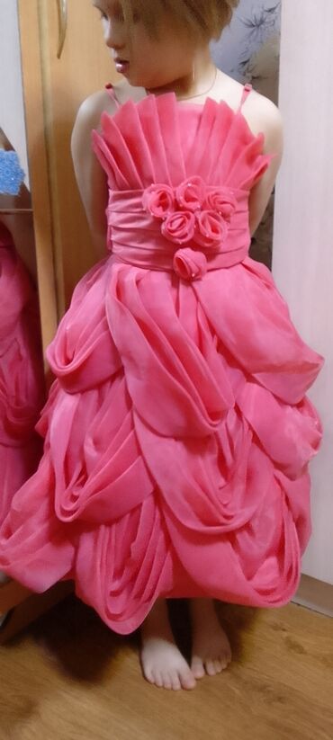 платья для девочки: Детское платье, цвет - Розовый, Б/у