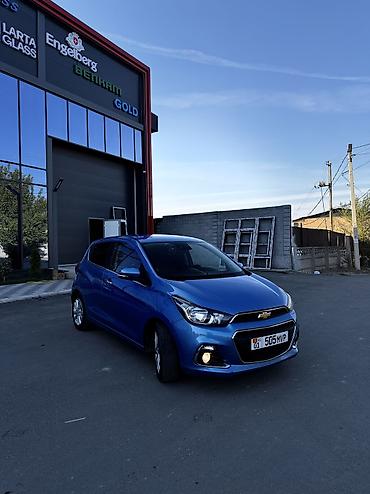 Chevrolet: Chevrolet Spark: 2017 г., 1 л, Вариатор, Бензин, Хэтчбэк — 3